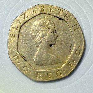 1983 Queen Elizabeth coin